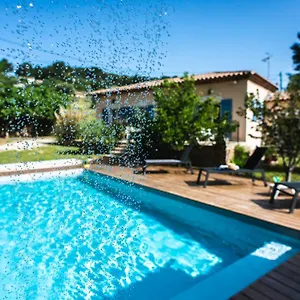  Couette-café Les Manaux En Provence France